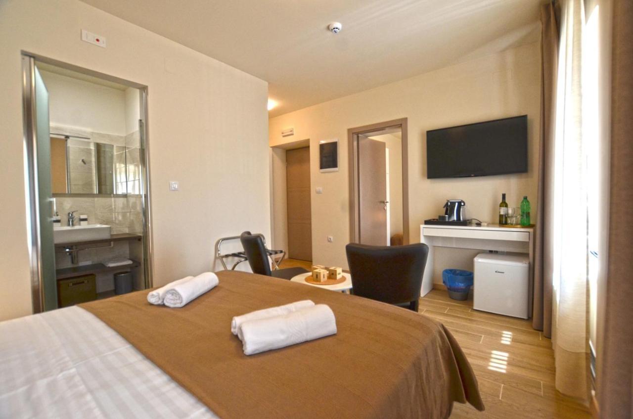 App & Rooms Juraga Бале Екстер'єр фото